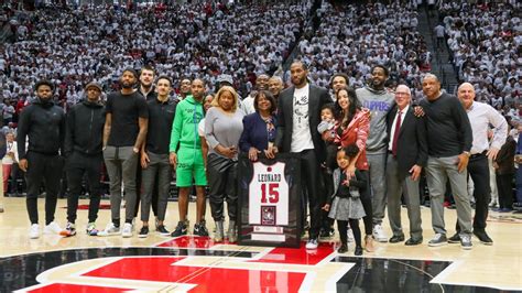 kawhi leonard jersey retirement